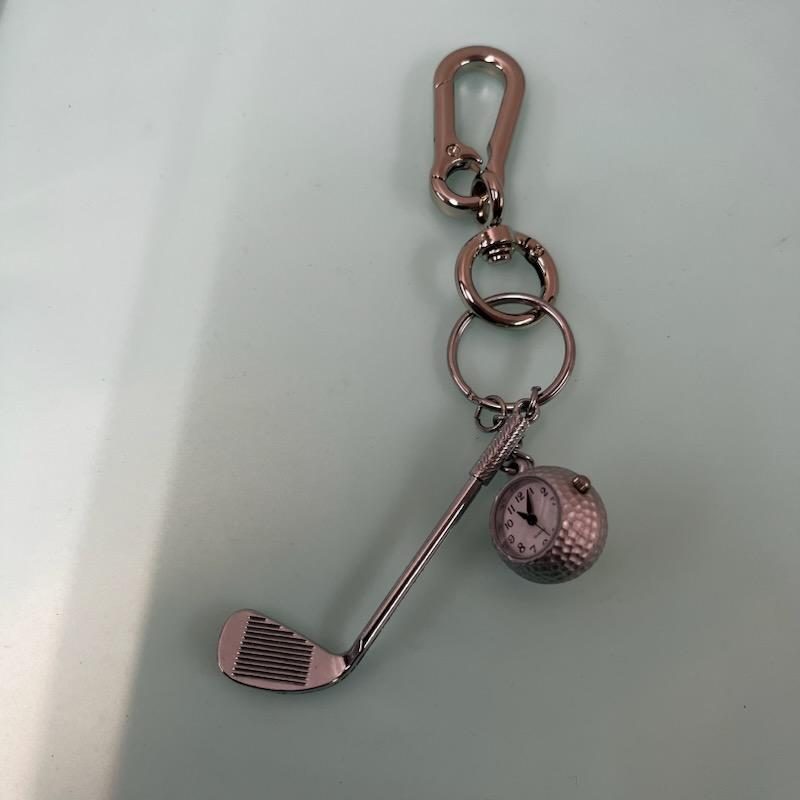 カラビナとしてもつかえるゴルフボールキーホルダー時計1枚目の画像